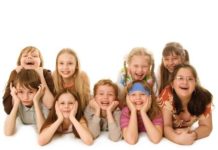 Русский театр порадует ребят!