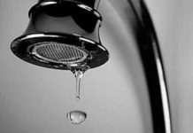 В чем причина задержки подачи воды