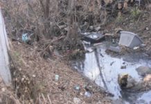 Жители просят засыпать овраг за Колхозным рынком Стерлитамака