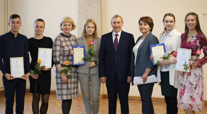 Восемь студентов Стерлитамака удостоены стипендий Главы Республики и Правительства РФ