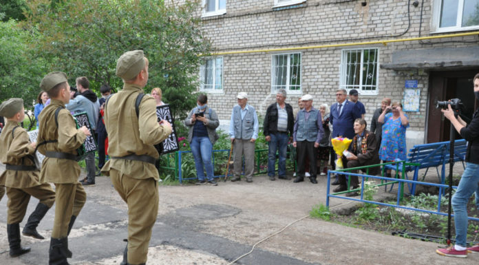 В Стерлитамаке проводятся персональные Парады Победы для ветеранов ВОВ