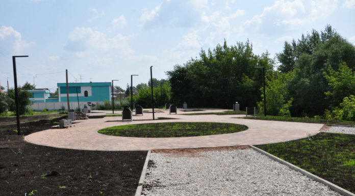 Мэр Стерлитамака проверил ход работ на набережной и новых «Башкирских двориках»