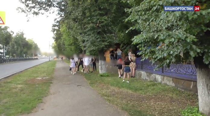 Против правил: в Стерлитамаке полиция разогнала уличную вечеринку