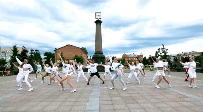 «Мы созданы, чтобы жить сейчас»: дети Стерлитамака приняли участие в танцевальном клипе