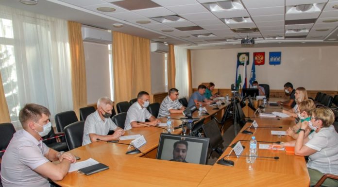 В Стерлитамаке предложили осовременить рекламные конструкции