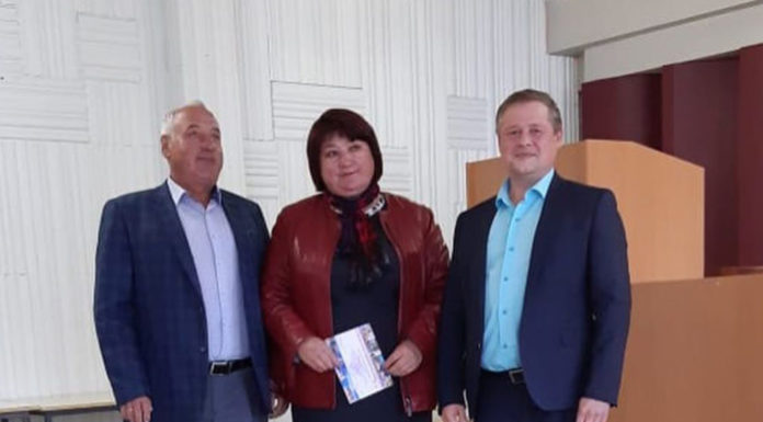 Работники ГБ №2 Стерлитамака, переболевшие Covid-19, получили сертификаты на оздоровление