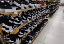 В Стерлитамаке из крупного магазина изъяли около 1000 единиц поддельных вещей