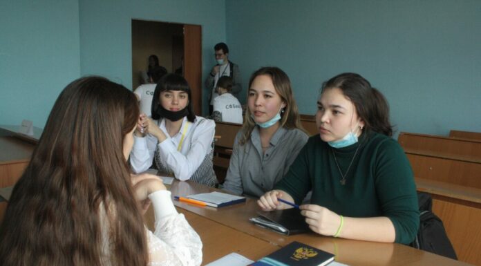 Более 400 вакансий предложили на «Дне молодого педагога» в СФ БашГУ