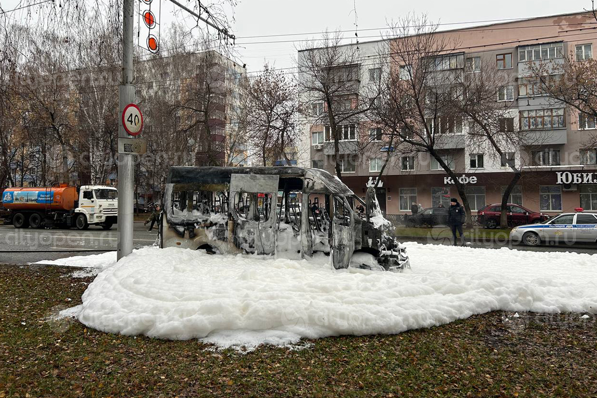 Прокуратура начала проверку по факту возгорания автобуса в Стерлитамаке -  Стерлитамак онлайн