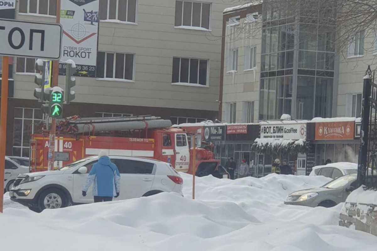 В Стерлитамаке в первые дни нового года горели кафе, палатка в юрте и  автомобиль - Стерлитамак онлайн