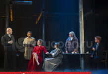 Русский драмтеатр Стерлитамака представил «Дядю Ваню» по одноименной пьесе Чехова