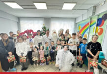 Дед Мороз и Снегурочка навестили пациентов детского хирургического отделения Стерлитамака