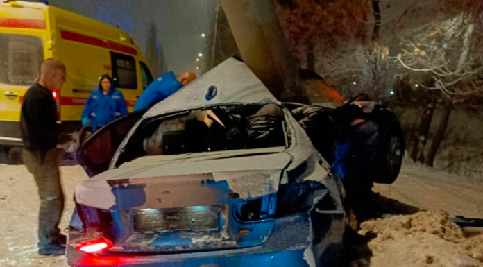 Водитель BMW выжил, его пассажирка погибла в жёстком ДТП в Стерлитамаке
