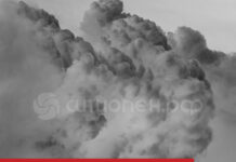 В Башкирии отразили очередную атаку БПЛА, один из них попал в жилой дом в Уфе